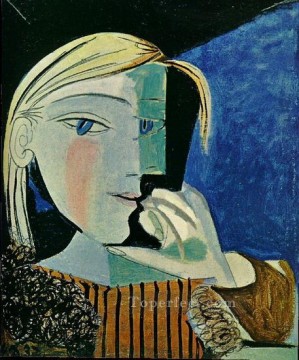 パブロ・ピカソ Painting - 肖像画 マリー・テレーズ 1937年5月 パブロ・ピカソ